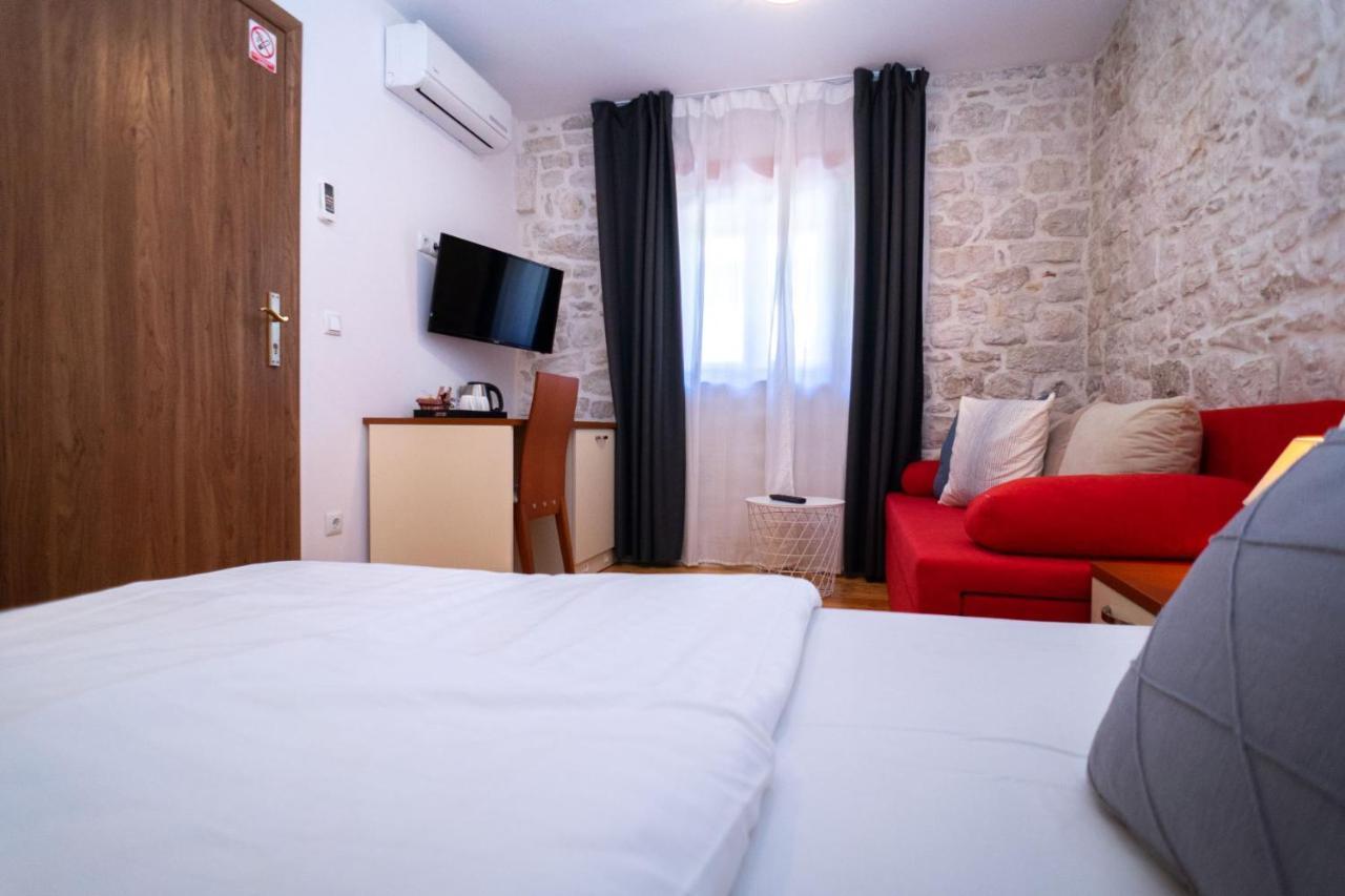 Stone House Marino Case de vacanță Trogir